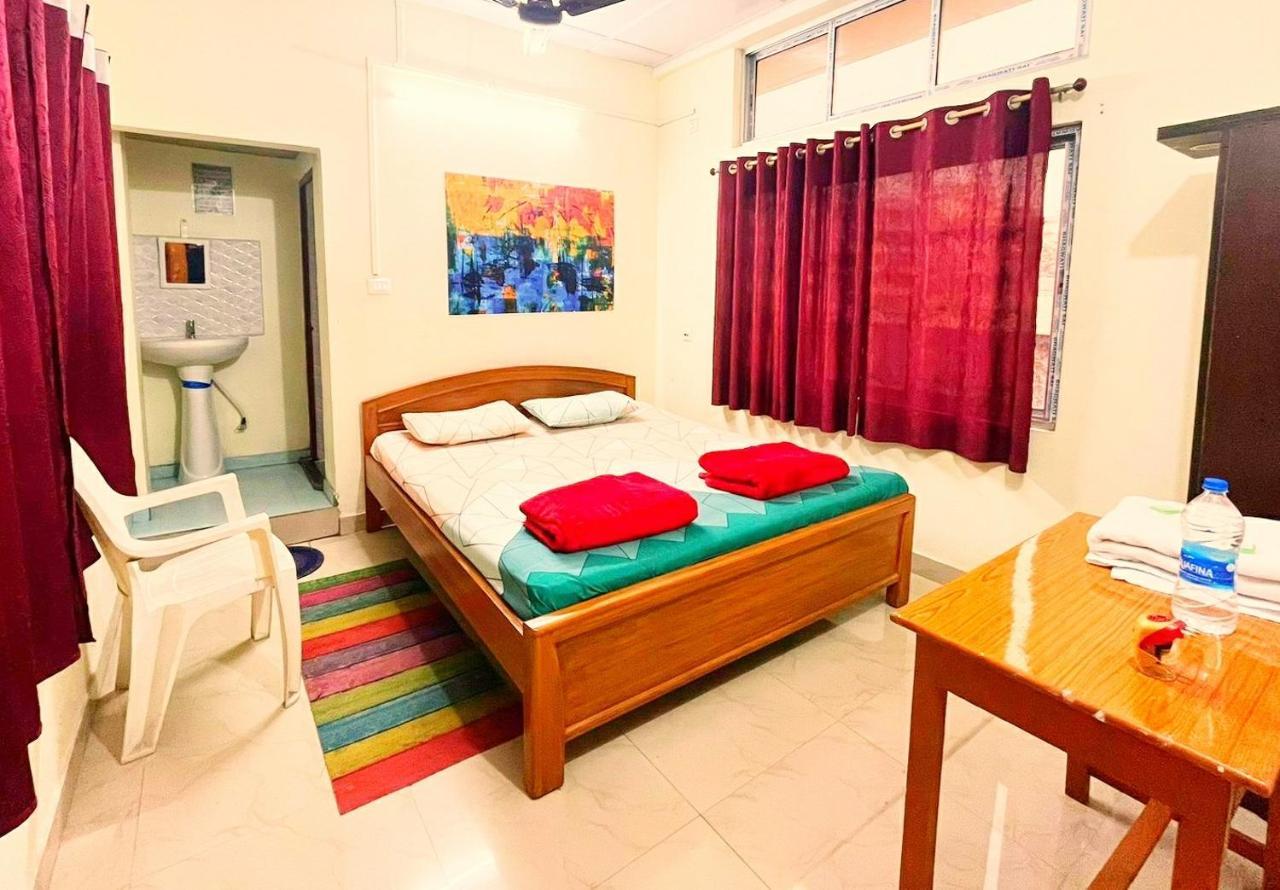 Отель Cupidtrails Backpacker'S Penthouse Гувахати Номер фото
