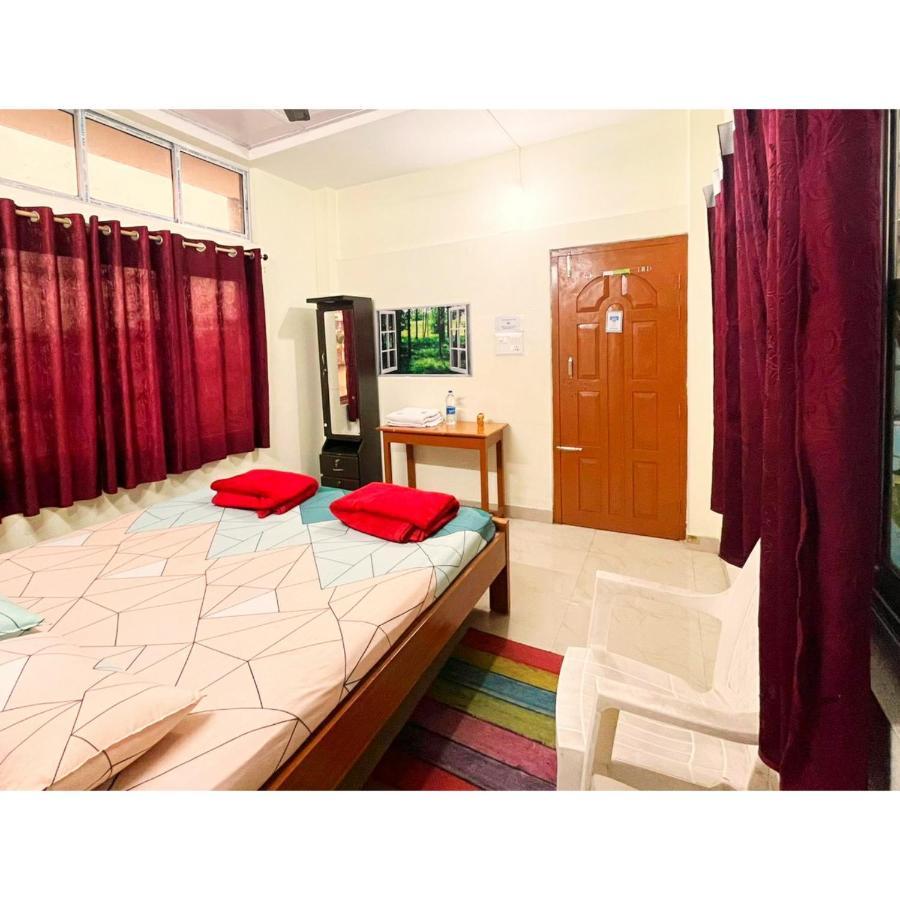 Отель Cupidtrails Backpacker'S Penthouse Гувахати Экстерьер фото